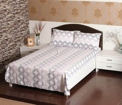 60% OFF on Aalidhra Polyester Silk Blend Geometric Double Bedsheet 1 Double Bedsheet and Two Poillow Covers, White