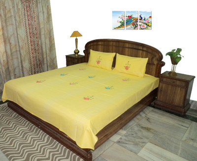 46% OFF on Amita Home Furnishing Cotton Embroidered Queen Bedsheet