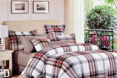 48% OFF on Valtellina Cotton Abstract Double Bedsheet