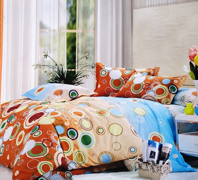 33% OFF on Phm Polycotton Floral Double Bedsheet