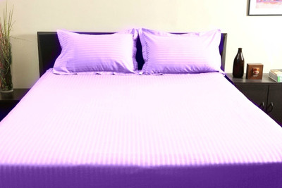 42% OFF on Hothaat Cotton Striped King Fitted Bedsheet
