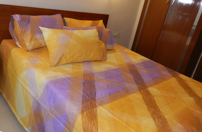 58% OFF on CocoBee Cotton Abstract Double Bedsheet