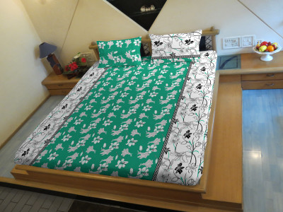 50% OFF on Hemlines Polycotton Floral Double Bedsheet 1Bedsheet, 2 Pillow Covers, Multicolor 50% OFF on Hemlines Polycotton Floral Double Bedsheet 1Bedsheet, 2 Pillow Covers, Multicolor