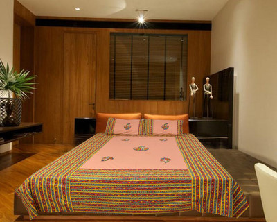 43% OFF on Elegance Cotton Embroidered Double Bedsheet 43% OFF on Elegance Cotton Embroidered Double Bedsheet