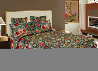 57% OFF on Buy Clues Cotton Floral Double King Bedsheet