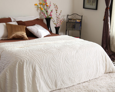 Zyne Abstract Double Quilt & Comforter Zyne Abstract Double Quilt & Comforter