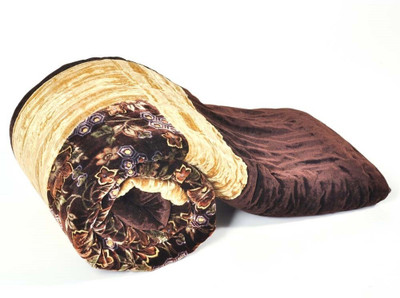 40% OFF on Textile India Floral Double Quilt & Comforter