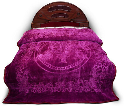 39% OFF on Sunshine Rajasthan Embroidered Double Top Sheet