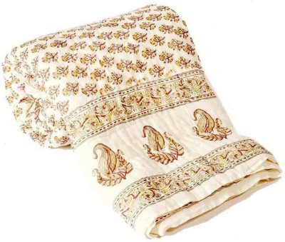 46% OFF on Textile India Floral Single Quilt & Comforter
