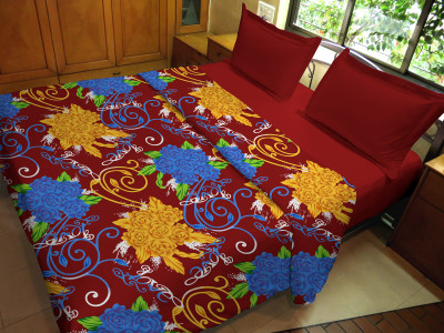 15% OFF on Hemlines Floral Double Duvet 15% OFF on Hemlines Floral Double Duvet