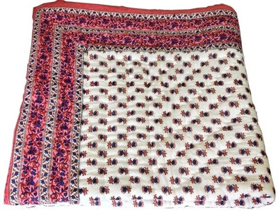 41% OFF on Style and Fashion Abstract Single Quilt