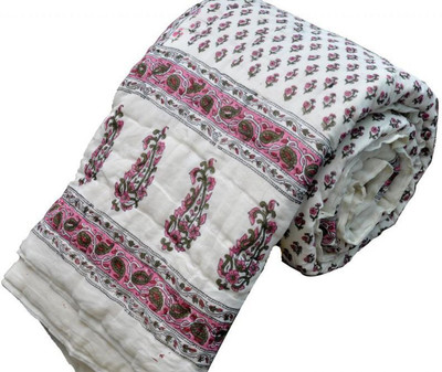 55% OFF on Shoppingtara Floral Double Quilt & Comforter 55% OFF on Shoppingtara Floral Double Quilt & Comforter