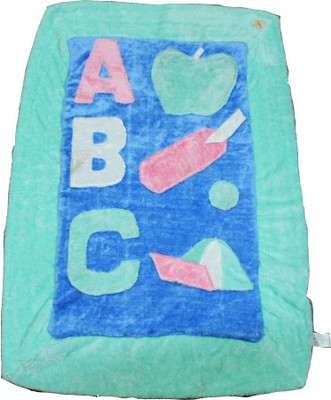 27% OFF on Just Pinto's Abstract Single Quilts & Comforters Green, Blue 27% OFF on Just Pinto's Abstract Single Quilts & Comforters Green, Blue