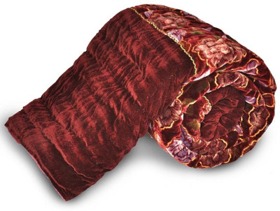 47% OFF on Textile India Floral Single Quilt & Comforter