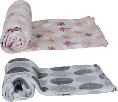 29% OFF on IndiWeaves Printed Double Comforter 29% OFF on IndiWeaves Printed Double Comforter