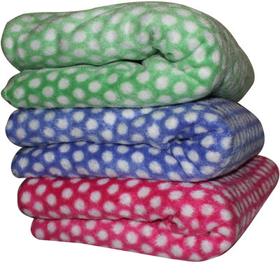 30% OFF on Christy's Collection Self Design Single Blanket 30% OFF on Christy's Collection Self Design Single Blanket