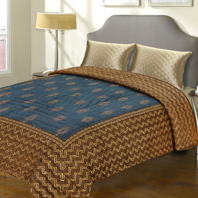 50% OFF on Aapno Rajasthan Floral Double Blanket