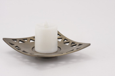 52% OFF on Goyal India Aluminium 1 - Cup Candle Holder Gold, Pack of 1 52% OFF on Goyal India Aluminium 1 - Cup Candle Holder Gold, Pack of 1