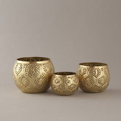 2% OFF on Indecrafts Iron 1 - Cup Tealight Holder Set Gold, Pack of 3 2% OFF on Indecrafts Iron 1 - Cup Tealight Holder Set Gold, Pack of 3