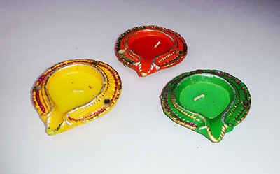 33% OFF on Zanky Designer Rangoli Deep Candle 33% OFF on Zanky Designer Rangoli Deep Candle