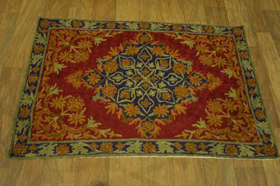 51% OFF on AmazingHind Multicolor Wool Area Rug 51% OFF on AmazingHind Multicolor Wool Area Rug