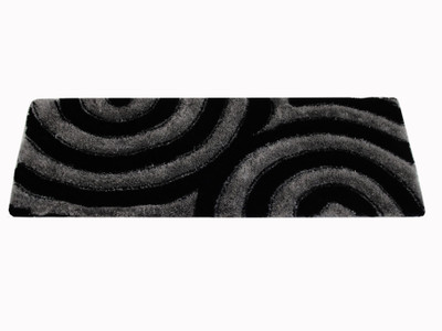 15% OFF on Majesty Black Polyester Floor Runner