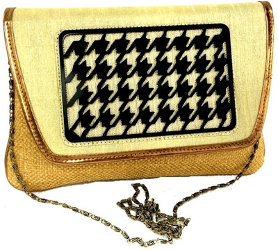 18% OFF on Craftstages Jute Women Casual Beige Jute Clutch 18% OFF on Craftstages Jute Women Casual Beige Jute Clutch