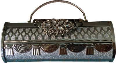 64% OFF on Platinum Girls Party Silver Silicone Clutch