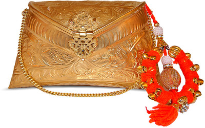 10% OFF on Ruhmet Embossed Gold with Orange Ghungroo Tassel Women Casual, Party, Wedding Gold Metal Clutch 10% OFF on Ruhmet Embossed Gold with Orange Ghungroo Tassel Women Casual, Party, Wedding Gold Metal Clutch