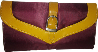 53% OFF on ShopeGift Fancy Border Women Party Pink Silicone Clutch