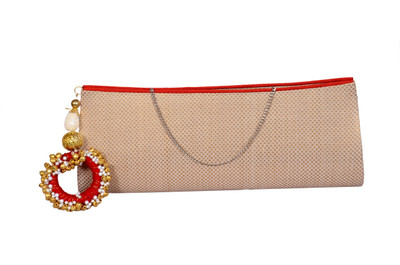 9% OFF on Aarnacraft 615 Women Party Gold Brocade Clutch 9% OFF on Aarnacraft 615 Women Party Gold Brocade Clutch