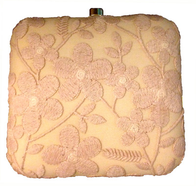 10% OFF on Ruhmet Floral Lace Play Square Box Women Casual, Party, Wedding Beige Fabric Clutch 10% OFF on Ruhmet Floral Lace Play Square Box Women Casual, Party, Wedding Beige Fabric Clutch