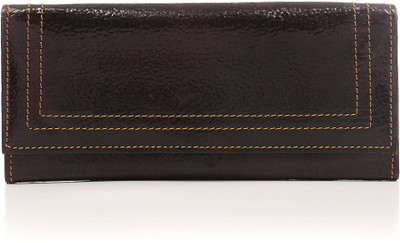 64% OFF on Escobar Elite Women Casual Brown Genuine Leather Clutch