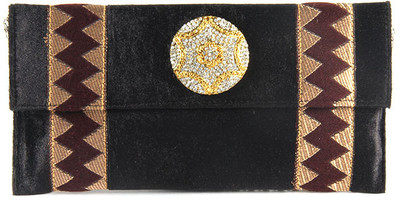 66% OFF on Saisha Women Party Black Velvet Clutch 66% OFF on Saisha Women Party Black Velvet Clutch