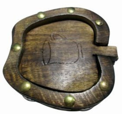 50% OFF on Onlineshoppee Heart Wood Coaster Set