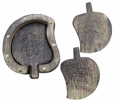 53% OFF on Onlineshoppee Oval Wood Coaster Set