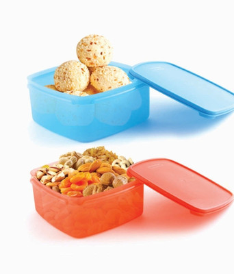 38% OFF on Varmora - 1300 ml Plastic Food Container Pack of 3, White, Blue 38% OFF on Varmora - 1300 ml Plastic Food Container Pack of 3, White, Blue