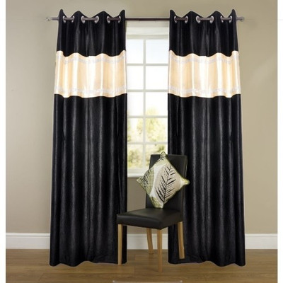 54% OFF on HomeZaara Polyester Black Floral Eyelet Curtain