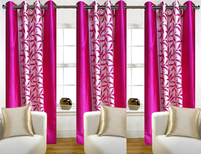 75% OFF on White Wave Polyester Printed Pink Printed Eyelet Curtain