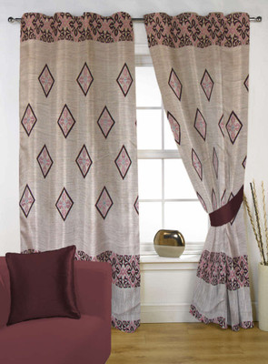60% OFF on Kings Polycotton Grey Self Design Eyelet Curtain 60% OFF on Kings Polycotton Grey Self Design Eyelet Curtain