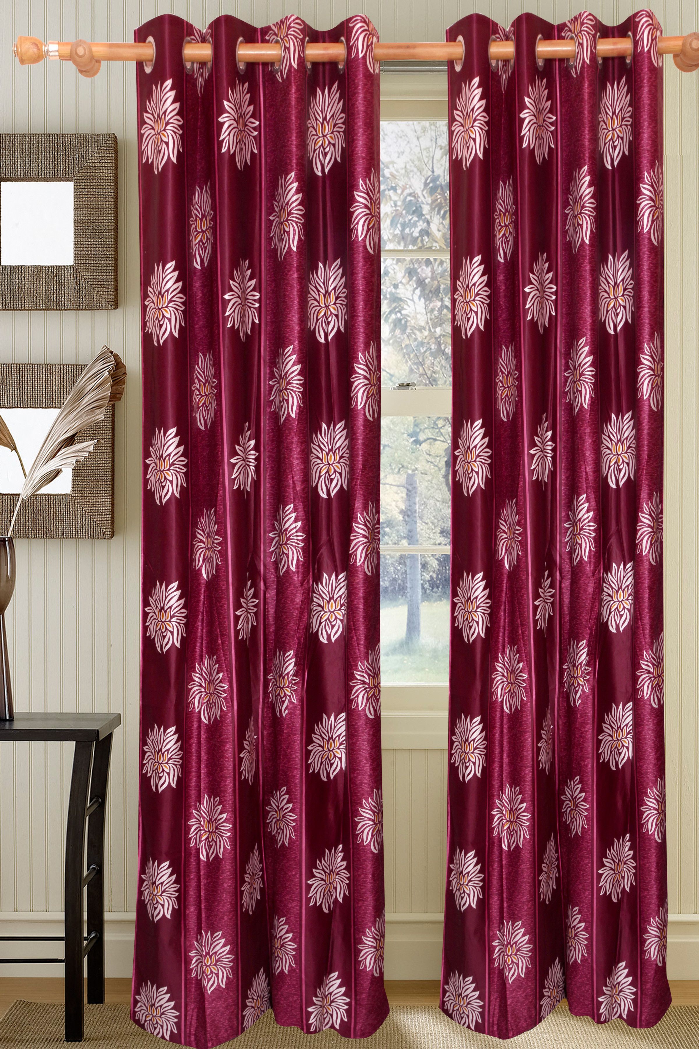 50% OFF on Vrinda Polyester Red Striped Eyelet Curtain 50% OFF on Vrinda Polyester Red Striped Eyelet Curtain