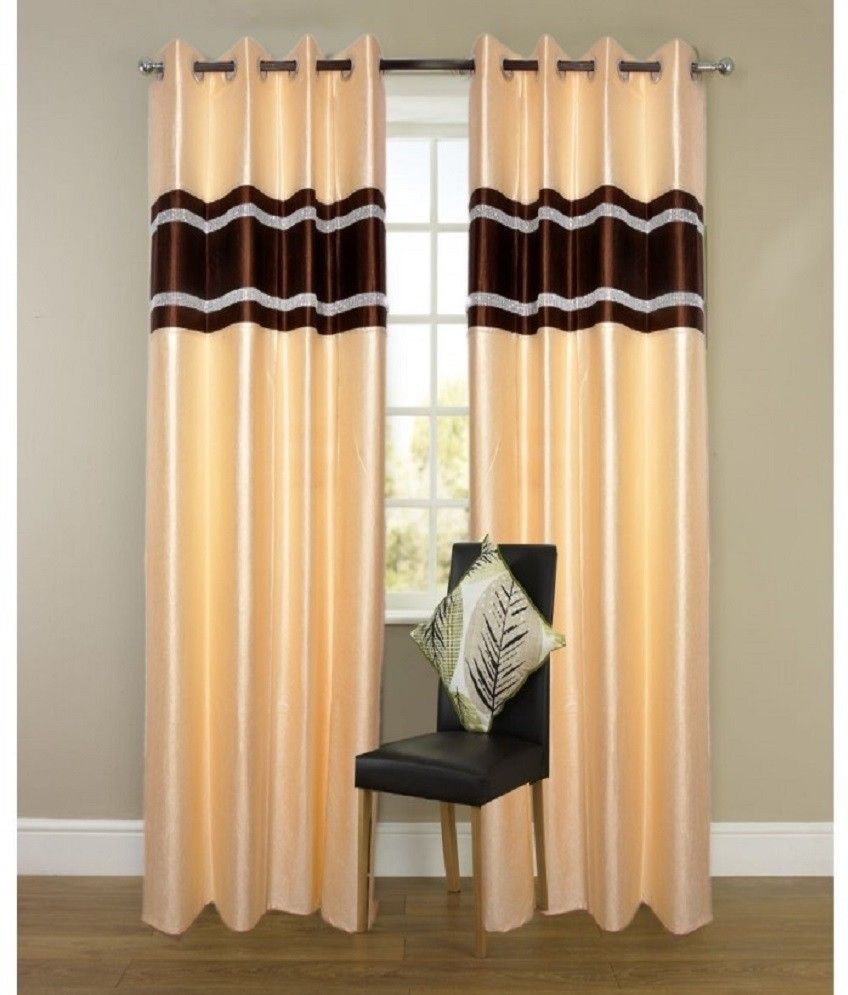 33% OFF on ExpressionsHome Polyester Multicolor Solid Eyelet Curtain 33% OFF on ExpressionsHome Polyester Multicolor Solid Eyelet Curtain