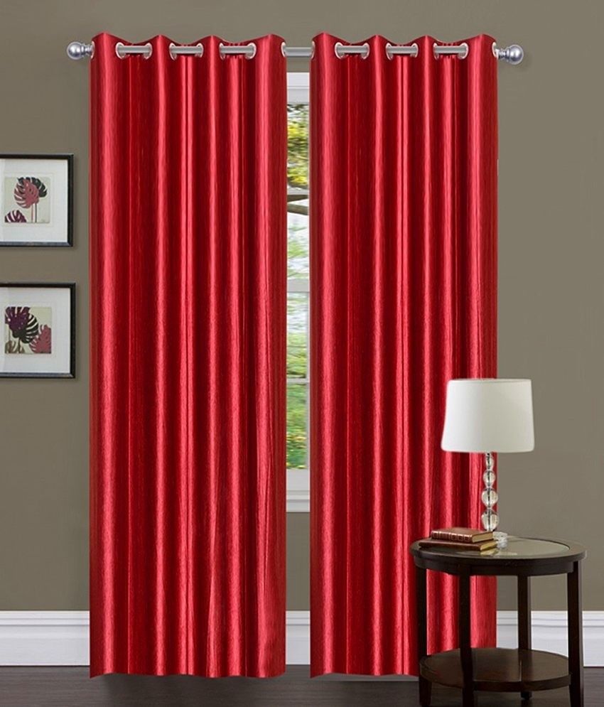 39% OFF on Jojo Designs Polyester Red Solid Eyelet Curtain