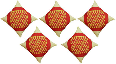 24% OFF on Muren Damask Cushions Cover 24% OFF on Muren Damask Cushions Cover