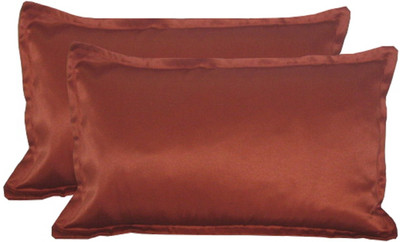 62% OFF on Oliver Solid Pillows Cover