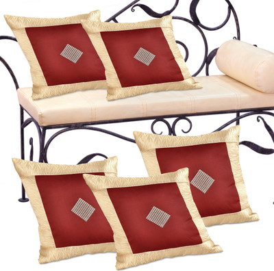 37% OFF on FabLooms Floral Cushions Cover 37% OFF on FabLooms Floral Cushions Cover