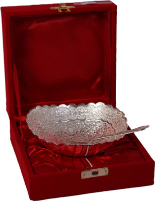 47% OFF on RajLaxmi Brass Decorative Platter Silver, Pack of 2 47% OFF on RajLaxmi Brass Decorative Platter Silver, Pack of 2