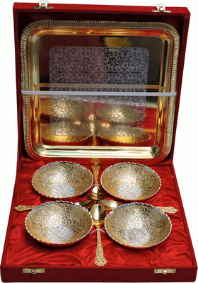 33% OFF on Royal Touch Brass Decorative Platter Silver, Gold, Pack of 9