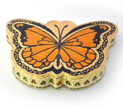 43% OFF on Jaipur Raga Butterfly Shape Minakari Wooden Decorative Platter Gold 43% OFF on Jaipur Raga Butterfly Shape Minakari Wooden Decorative Platter Gold