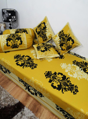 50% OFF on Heritagefabs Cotton Printed Diwan Set